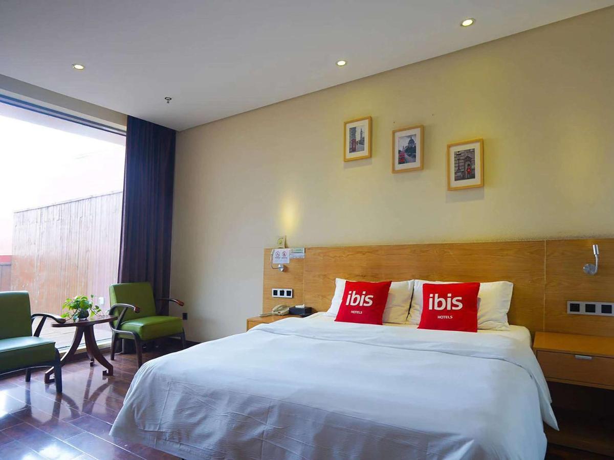 Готель Ibis Chuzhou 1912 Екстер'єр фото