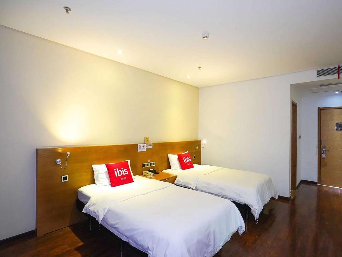 Готель Ibis Chuzhou 1912 Екстер'єр фото